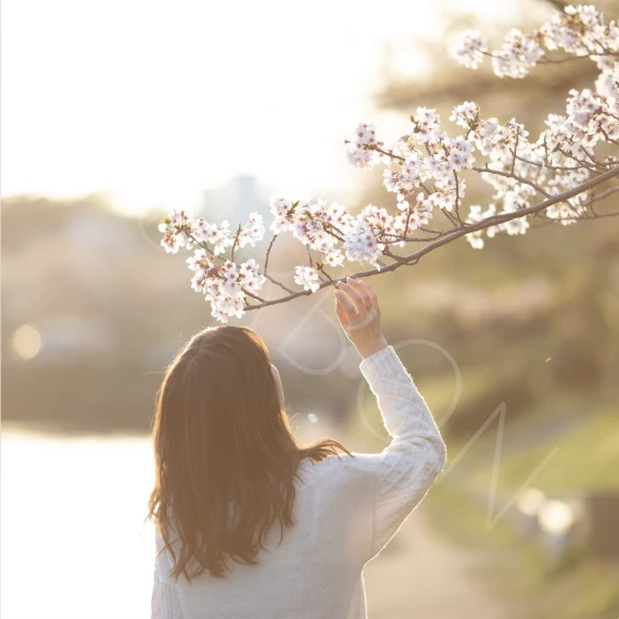 Takuya Okada – Photo Editing Using 5 Presets