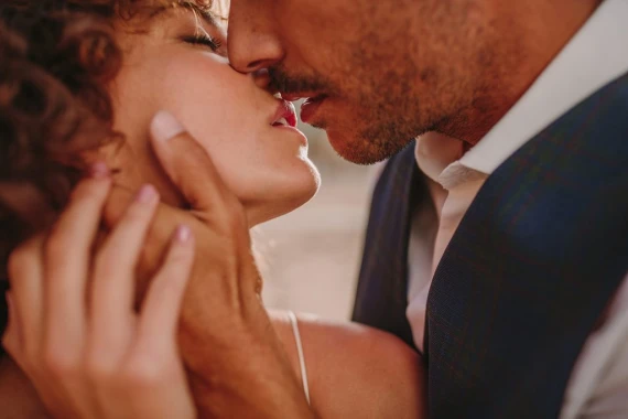 Pablo Beglez – PBX Presets: Timeless Amber-Toned Color Grading — preview 4
