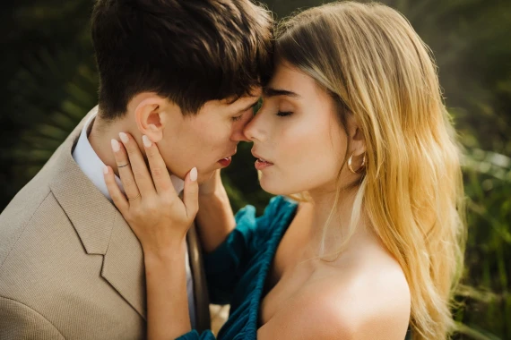 Soulmate Presets – UNBLEMISHED Presets (Natural & Vibrant Tones)