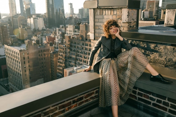 Lara Jade Education – Lightroom Presets & Fashion Film Set — preview 2